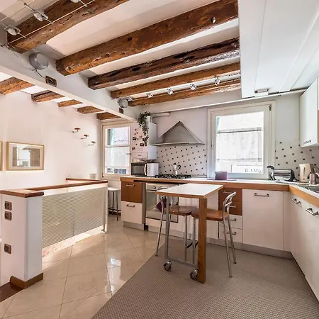 Piccolo - Cozy In The Heart Of Authentic Appartement *