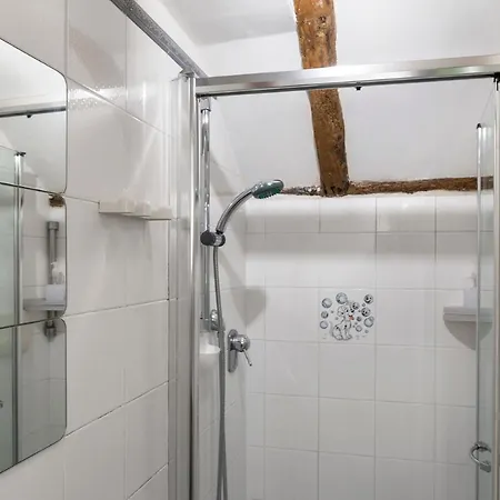Piccolo - Cozy In The Heart Of Authentic Apartamento
